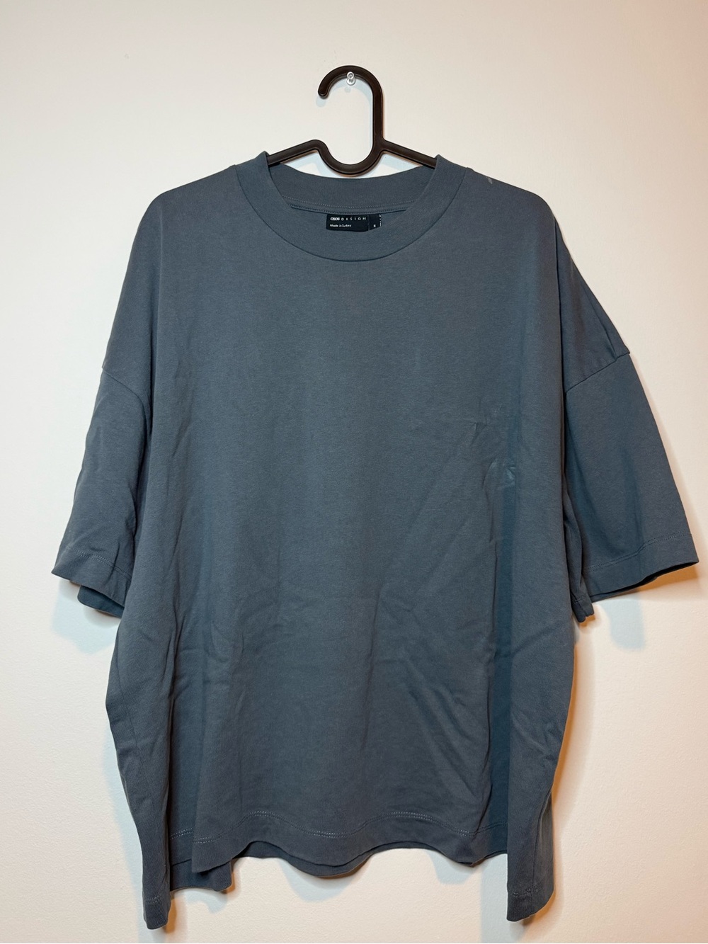ASOS Men's Relaxed Crewneck Cropped Shirt - Charcoal